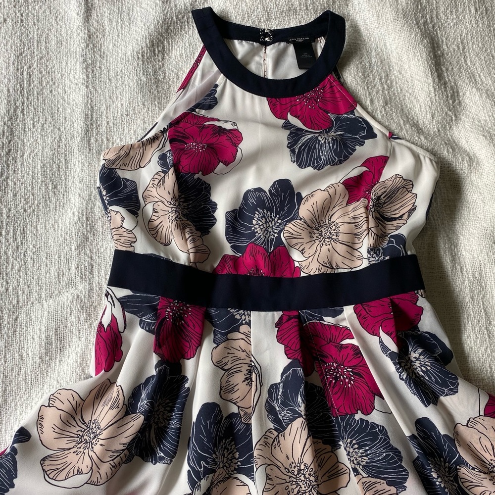 NWOT. Ann Taylor Maxi dress.